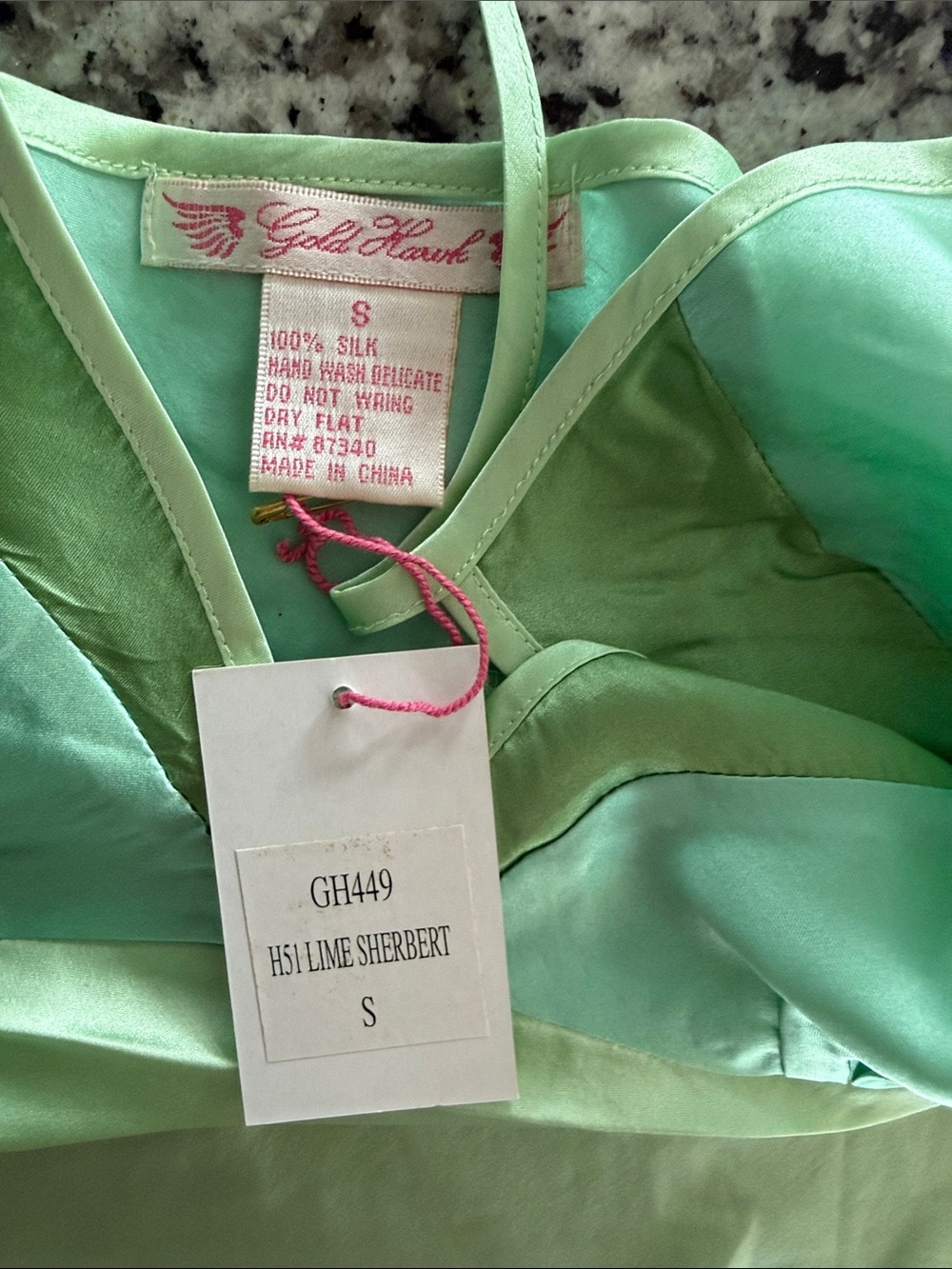 Gold Hawk 100% silk Green camisole - Picture 3 of 7